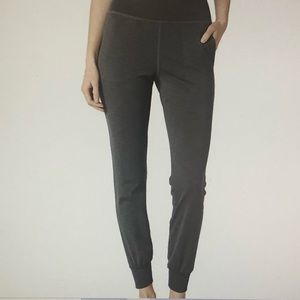 Beyond Yoga Heather Rib Midi Jogger